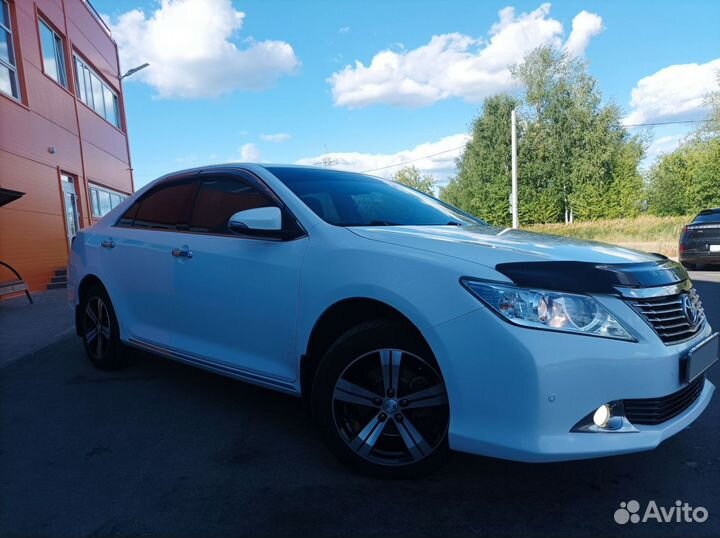 Toyota Camry 2.0 AT, 2013, 124 000 км