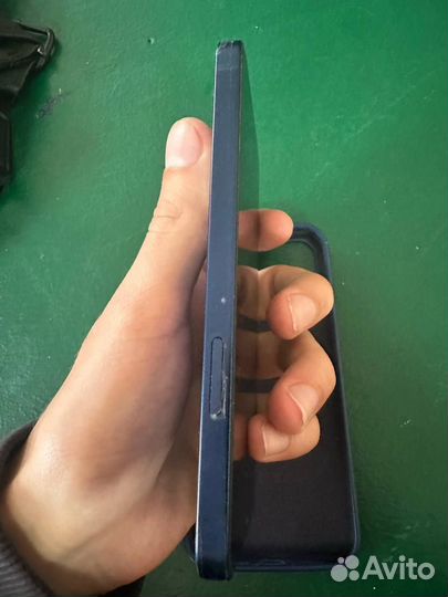 iPhone 12, 64 ГБ