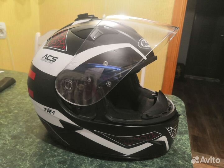 Мотошлем hjc