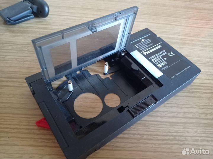 Адаптер видеокассет vhsc на VHS Panasonic VW-TCA7E