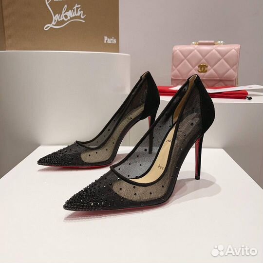 Туфли женские Christian Louboutin