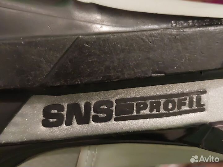 Лыжные ботинки salomon 39 размер