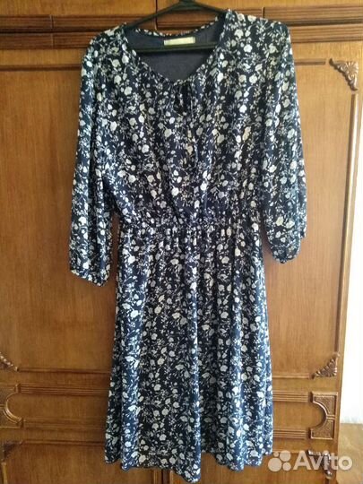 Нарядное платье женское 48 -50 размер