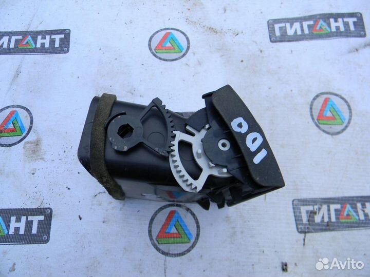 Дефлектор воздушный Corolla E12 2001-2006