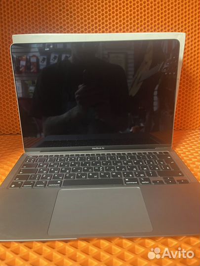 Apple MacBook air 13 2020 m1 8gb 256