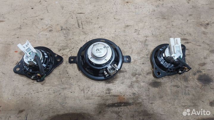 Динамики JBL в торпеду Kia Optima 3 TF