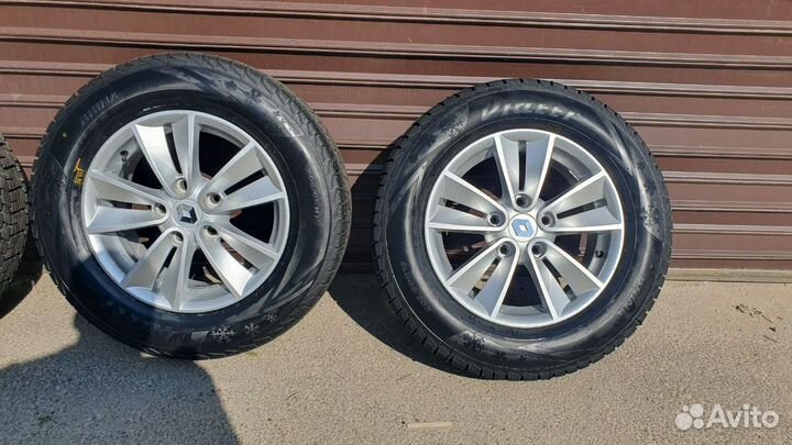 Диски r15 114.3x5 Renault. Оригинал