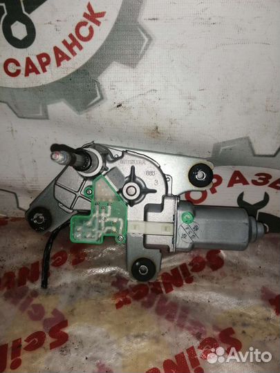 Моторчик стеклоочистителя багажника Lancer 10 хэтч