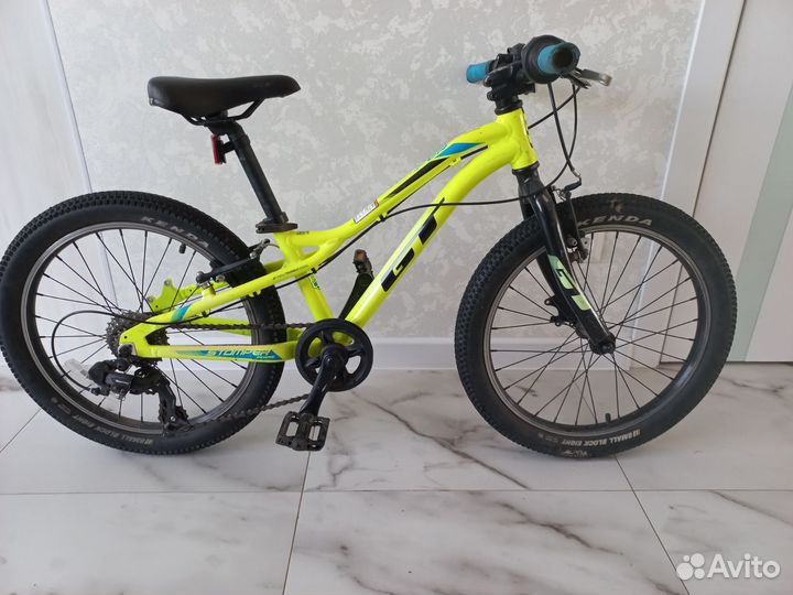Велосипед GT 20 дюймов