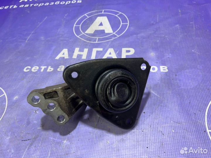 Подушка двигателя Kia Ceed ED D4FB 2010