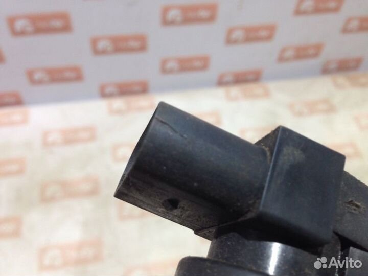 Катушка зажигания Volkswagen Golf 5K1 cgga 2012