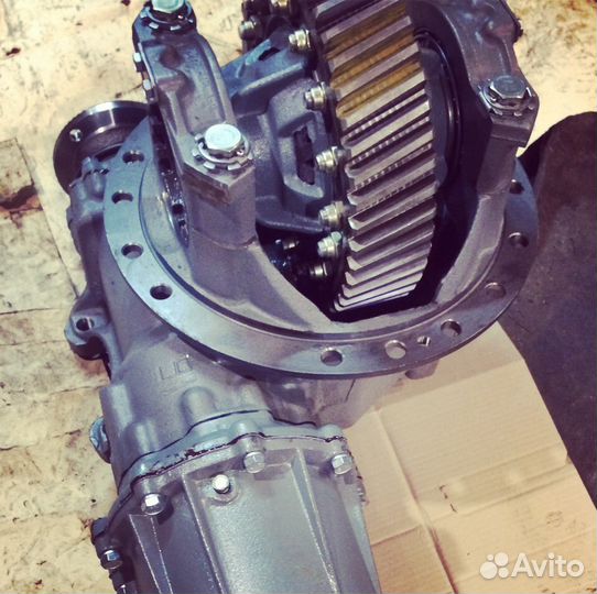 Редуктор средний 46/16 камаз