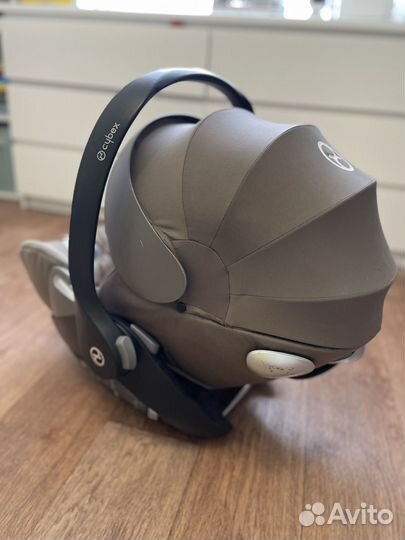 Автокресло Cybex Cloud Q с базой