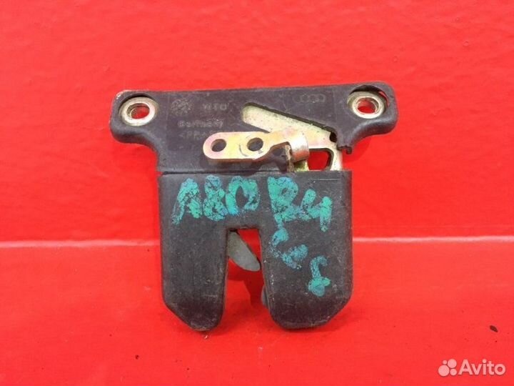 Замок крышки багажника задний Audi 80 B4 1993