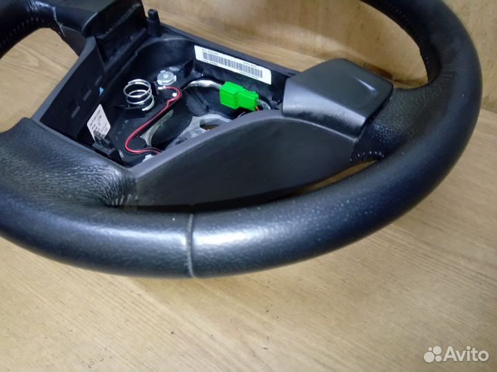 Руль Volvo s40