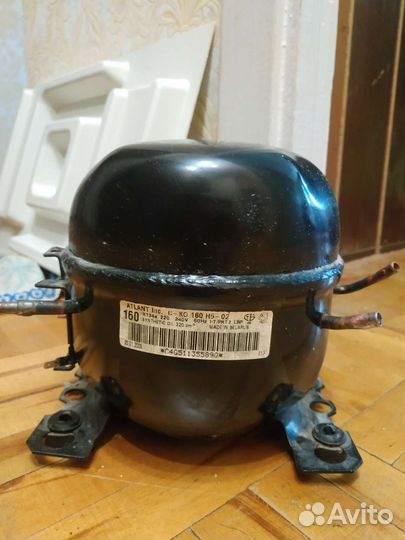 Компрессор от холодильника Атлант 2005г