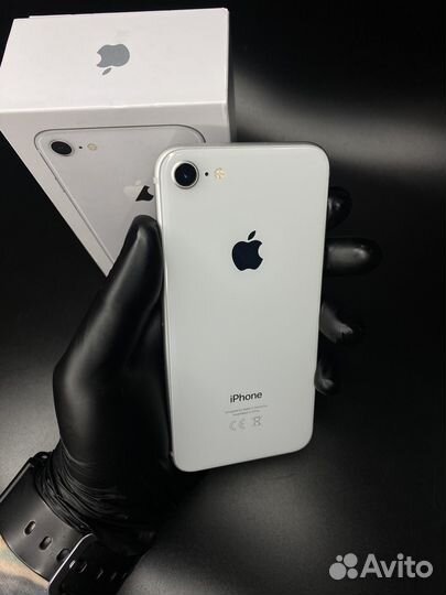 iPhone 8, 64 ГБ