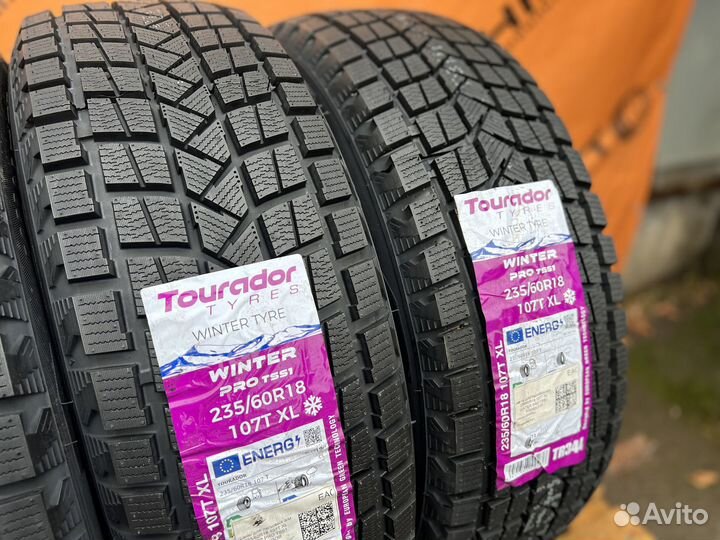 Tourador Winter Pro TSS1 235/60 R18 107T