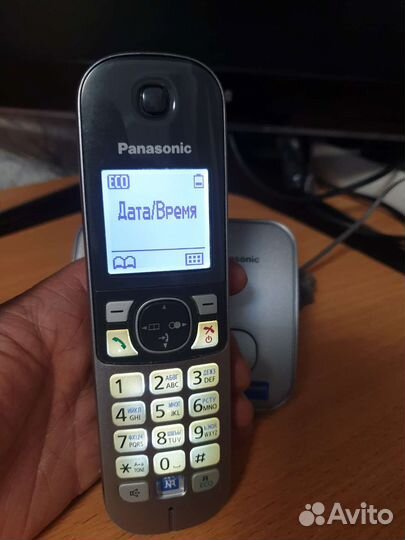 Радиотелефон panasonic KX-TG6811RU