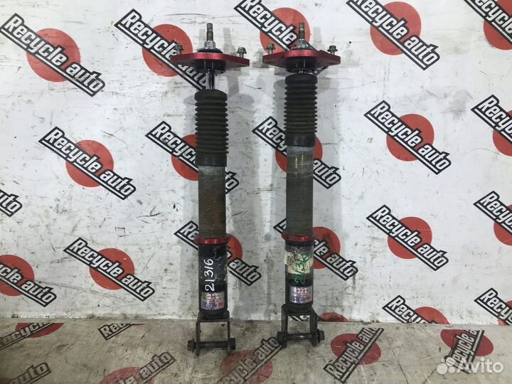 Стойка nissan cima GF50, GNF50, HF50 R Зад / Задни