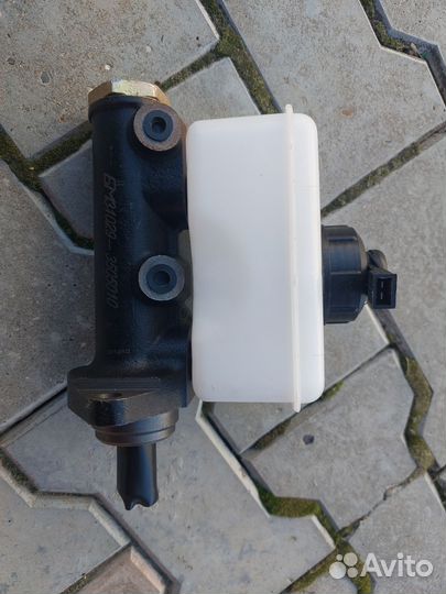 Главный тормозной цилиндр газ