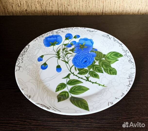 Селедочницы, стопки, тарелки, салатники, ложки