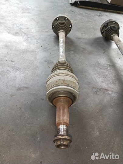 Полуось задняя левая Toyota Mark II X110 JZX110