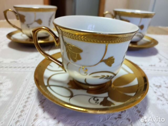 Набор чайных кружек с блюдцем