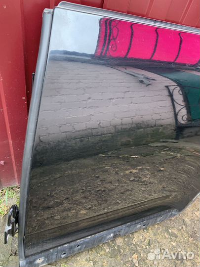 Дверь задняя левая Порше Кайен 955/957.Туарег