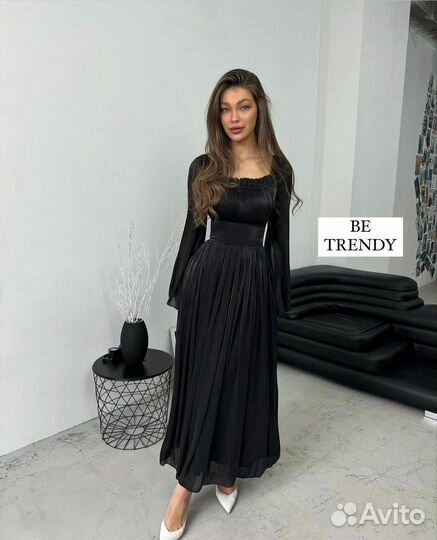 Вечернее черное платье в пол на выпускной