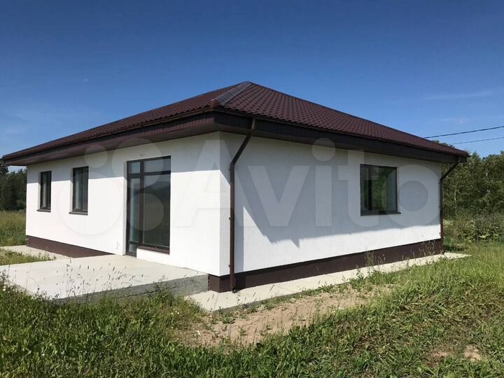 Коттедж 100 м² на участке 5 сот.