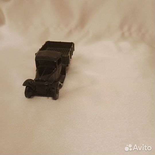 Модель грузовика СССР газ аа