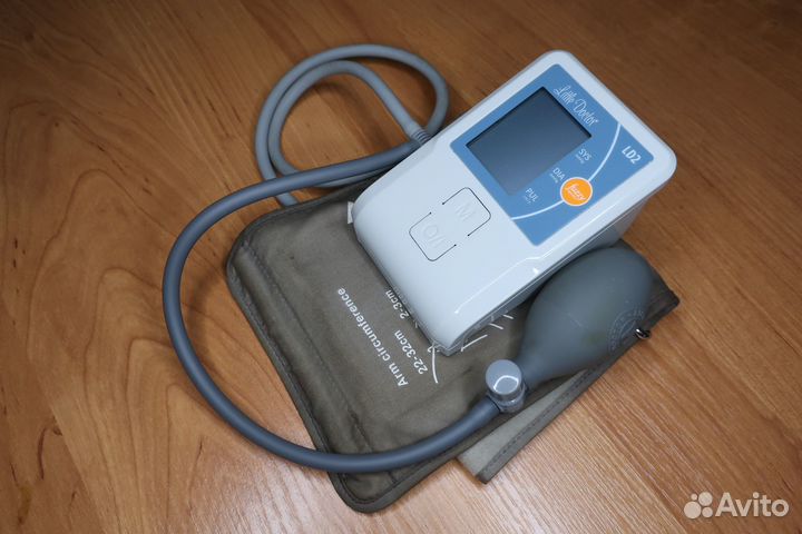 Тонометр электронный полуавтомат Litlle Loctor LD2