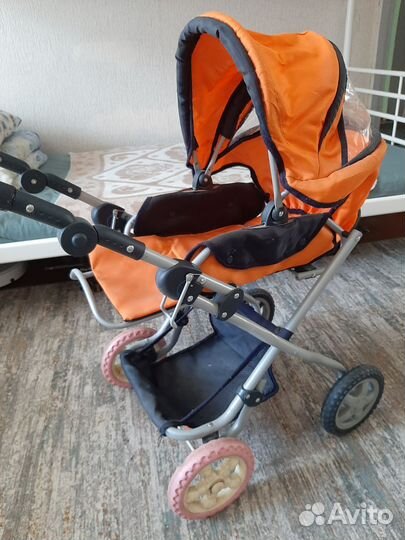 Коляска для кукол