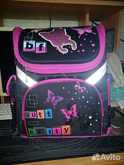 Рюкзак школьный для девочки 1-4 класс