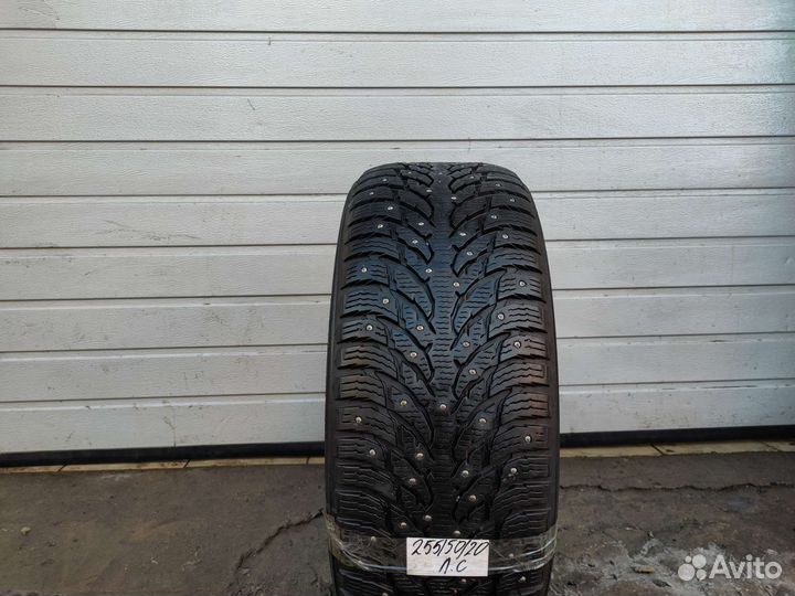 Nokian Tyres Hakkapeliitta 9 SUV 255/50 R20 109T