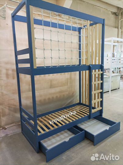 Детская кровать двухъярусная домик