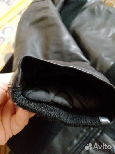 Кожаная куртка armani