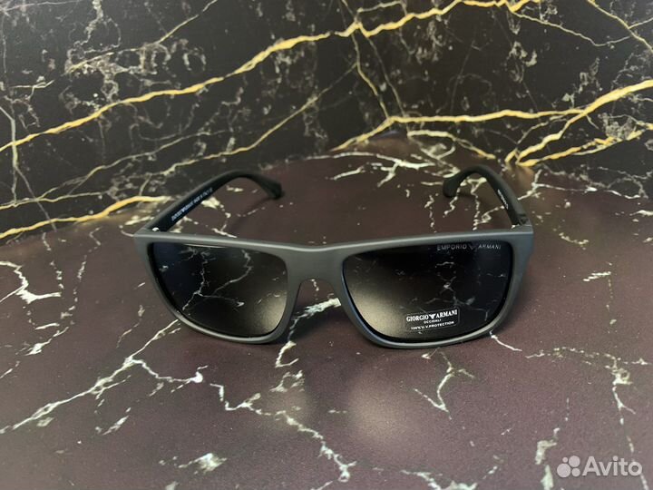 Солнцезащитные очки мужские Armani против бликов