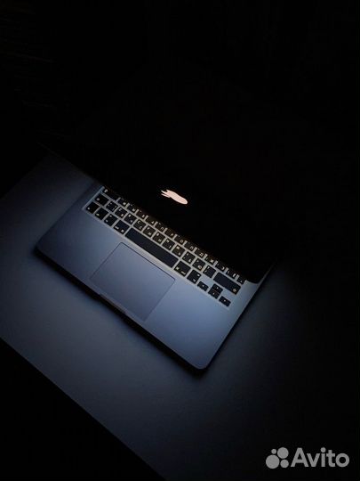Apple MacBook Pro 13.3 Retina Early 2015 mf840ru/A
