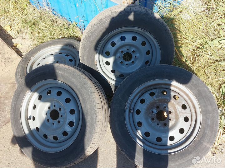 R14 Kumho Ecowing ES01 KH27 175/65, PCD 4x98 DIA 58.5