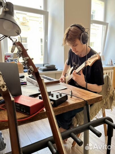 Композитор, звукорежиссер, sound designer