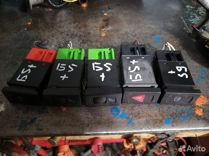 Пассат Б5 Реле Кнопка Аварийка подогрев Стекло