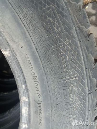 Gislaved Nord Frost 5 215/65 R16