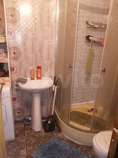 Дом 30 м² на участке 3,3 сот.