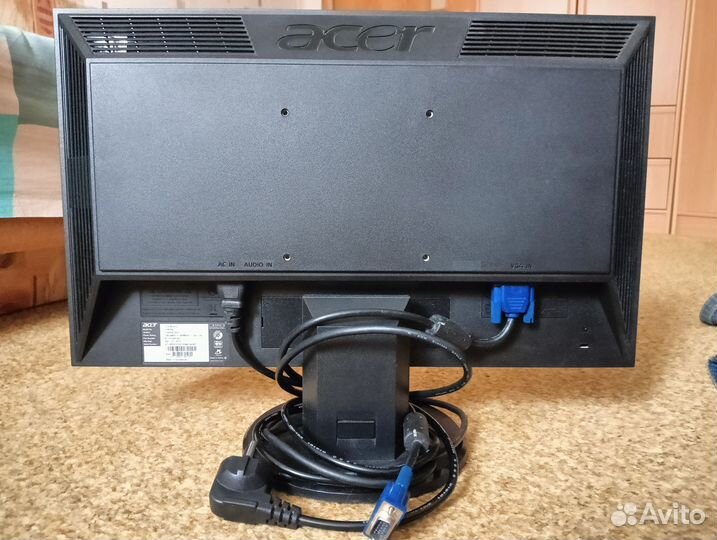 Монитор Acer V193HQ