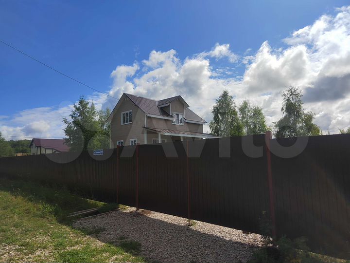 Дом 114 м² на участке 10,5 сот.