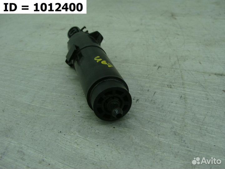 Форсунка омывателя фары правой BMW X5 F15 бмв