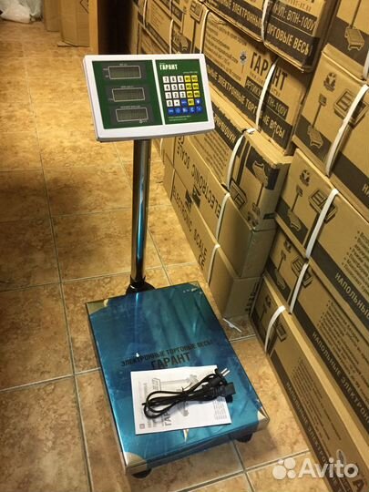 Весы товарные платформенные напольные на 150кг