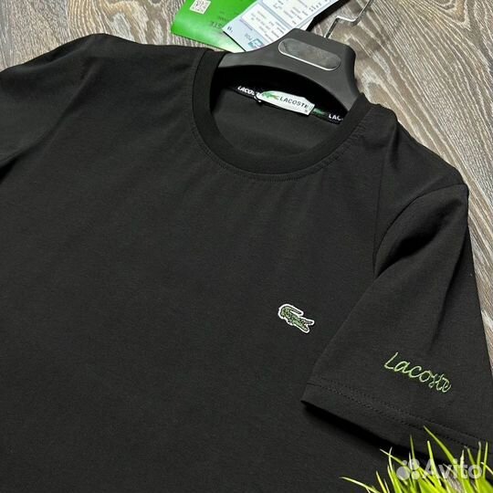 Футболка Lacoste 2 цвета